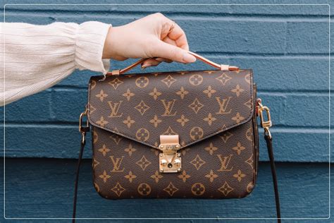 louis vuitton pocketbook fakes|louis vuitton pocketbooks outlet clearance.